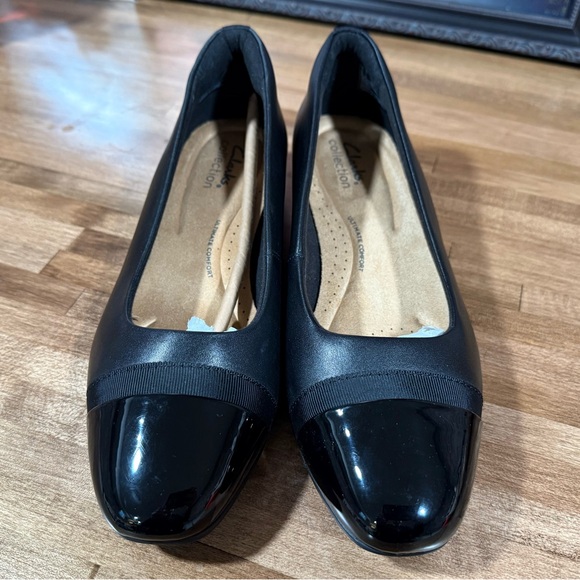 Clarks Collection Juliet Monte Black Leather & Patent Cap Toe Flats - Picture 3 of 5